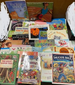 Lot of 28 Scholastic Paperback Children's Books for Classroom Library Homeschool - Picture 1 of 2