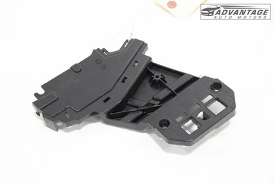 2014-2023 JEEP CHEROKEE KL FRONT RIGHT DOOR LATCH LOCK PRESENTER BRACKET OEM - Image 1 of 4