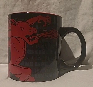 Taza de café FIREBALL WHISKY de gran tamaño negra y roja 2017 hecha por las marcas Sazerac - Imagen 1 de 3