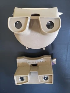 Vintage Sawyers View-Master Tan Viewer & GAF Model H Lighted Viewer w/ 16 Reels - Picture 1 of 7
