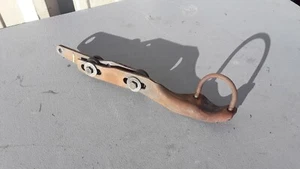 1980 Mercedes W123 300D Exhaust Muffler Center Support Bracket OEM - Foto 1 di 16