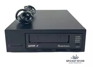 Quantum TC-L32BX Ultrium LTO 3 SCSI External Tape Drive TE8200-013 - Picture 1 of 4