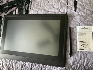 Wacom Cintiq 16 Creative Pen Display Drawing Tablet DTK1660 (please read) - Photo 1/6