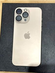 iPhone 16 Pro Max 6,9" 5G 256 Go Double SIM Titane Sable - Photo 1 sur 3