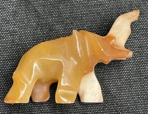 Vintage Tiny Figurine Elephant Yellow Brown Quartz Fetish 1 3/4" PERFECT! - Picture 1 of 4