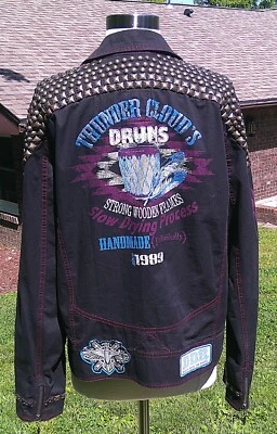 Chaqueta Bomber Double D Ranch Negra Algodón Tachonado Thunderclouds Usada en Excelente Condición 1X Foto 1 de 4