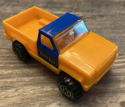Camión Tonka 1978 vintage naranja con lata azul GULF 4x4 2 puertas metal plástico Foto 1 de 4