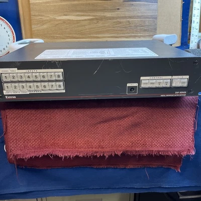 EXTRON DXP 44 HDMI DIGITAL CROSSPOINT MATRIX SWITCHER POWERS UP - Image 1 of 4