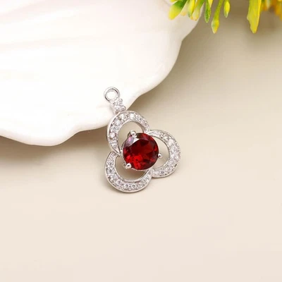Colgante granate clásico de corte redondo - plata de ley con detalles blancos Foto 1 de 4