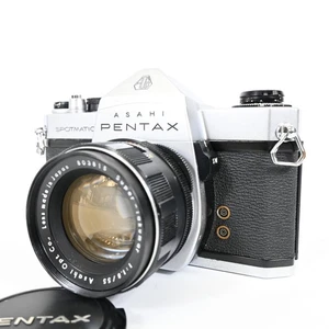 Asahi Pentax Spotmatic SP analoge Kleinbildkamera mit Super Takumar 55 mm f/1,8 Objektiv - Bild 1 von 15