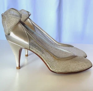 Stuart Weitzman Größe 7,5 Gold Mesh geschlossene Zehe Absätze Leder Damen Spanien neu - Bild 1 von 9