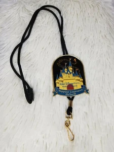 Official Pin Trading Walt Disney World '05 Lanyard Happiest Celebration On Earth - Picture 1 of 12