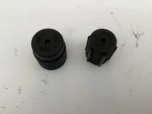 GM Air Conditioning High And Low Pressure Caps. - Picture 1 of 2