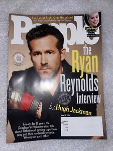 RYAN REYNOLDS INTERVIEW * LADY GAGA June 10 2024 PEOPLE MAGAZINE Graceland Elvis - Foto 1 di 2