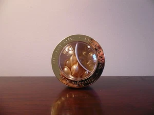Elizabeth Arden Ceramide Gold Ultra Restorative Capsules 7 Face/Throat & 7 Eye - Picture 1 of 2