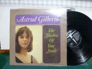 ASTRUD GILBERTO THE SHADOW OF YOUR SMILE. NEAR MINT STEREO . LP. - Picture 1 of 2