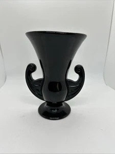 L.E. Smith BLACK AMETHYST glass FLARED VASE curled handles #870 - Picture 1 of 1