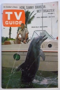Ohio July 9 TV Guide 1966 FLIPPER Brian Kelly SOUPY SALES Sammy Davis John Gary - Picture 1 of 2