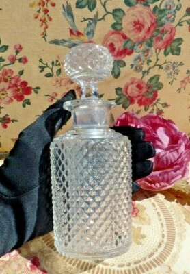 ANCIEN FLACON à PARFUM CRISTAL de BACCARAT décor POINTES de DIAMANT vers 1900 - Photo 1/4