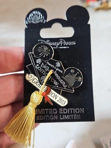Disney Parks Disneyland Graduation 2018 Ear Cap Tassel Diploma Scroll LE Pin - Picture 1 of 7