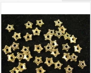 1000 piezas Tapa de cuentas de estrella de metal con cuentas de oro antiguo para fabricación de joyas - Imagen 1 de 1