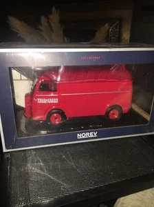 Peugeot D4A - FIRE VEHICLE SAPEURS POMPIERS - 1:18 Norev - Picture 1 of 6