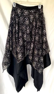 VTG 70s DISCO..BLACK & METALLIC SILVER..JAGGED BOTTOM..SKIRT..S - Picture 1 of 3
