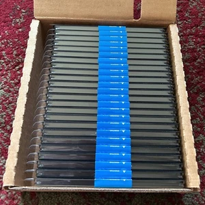 Box of 24 New 1 GB DELL SNPXG700C/1G DDR2 800MHz PC2-6400 Memory Upgrade Modules - Picture 1 of 20