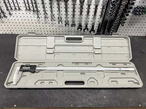 Heavy Duty 24''/600mm Electronic Digital Caliper Long Jaw - Picture 1 of 3