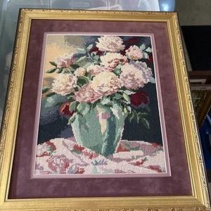 "Tapiz de punta de aguja enmarcado de colección floral enmarcado profesionalmente 17 X20""" - Imagen 1 de 5