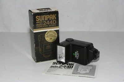 Sunpak auto 244 D Thyristor aufsteck Blitzgerät #18700075 mit Anleitung und OVP - Bild 1 von 4