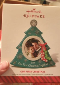 2014 Hallmark Keepsake Our First Christmas Photo Holder Ornament NIB NEW IN BOX - Picture 1 of 2