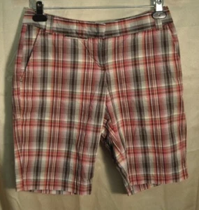 Izod womans shorts Sz 4 plaid - Picture 1 of 4
