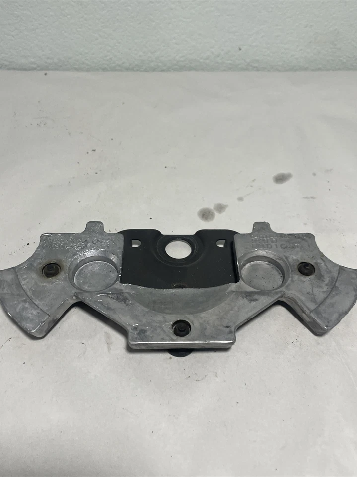 SOPORTE VOLANTE CHRYSLER TOWN & COUNTRY 2001-2004 04680444AA Foto 1 de 4