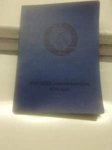 DOKUMENT DER PERSONALAUSWEIS 1981 - Bild 1 von 6