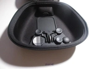 Original case and thumb sticks for Microsoft Xbox Elite 2 Controller - Picture 1 of 8