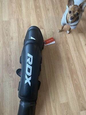 Espinilleras Muay Thai de RDX, equipo de combate, MMA, espinilleras de kickboxing Foto 1 de 4