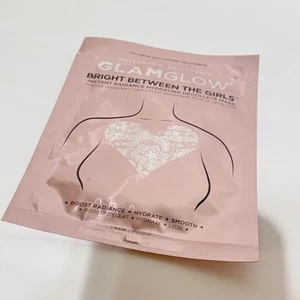 GLAMGLOW BRIGHT BETWEEN THE GIRLS HYDRATING DÉCOLLETÉ MASK 1PCS - Picture 1 of 2