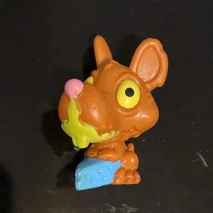 2013 The Ugglys Pet Shop Series 1 ROTTEN RAT #026 Mini Figure MOOSE TOYS - Picture 1 of 2