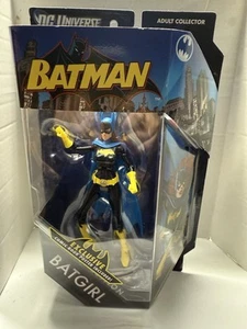NEW Batman DC Universe BATGIRL Legacy Edition Action Figure w/ Exclusive Poster - Picture 1 of 2
