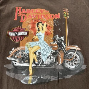 Harley Davidson T-shirt Mens Large Girl Rain Wet San Diego 2007 Brown Flames - Picture 1 of 13