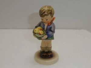 Goebel Hummel "Geschenk eines Freundes" #198 HUM485 Exklusiv für Club 1991/92 - Bild 1 von 7
