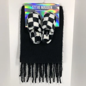 Steve Madden Checked Slipper and Oversized Scarf Wrap Set Small Size 5/6 - Picture 1 of 10