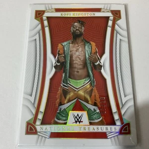 2023 Panini Chronicles WWE National Treasures Holo Gold NT-3 Kofi Kingston 7/10! - Bild 1 von 2