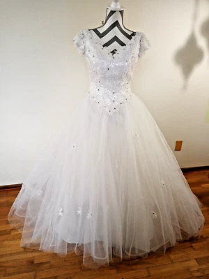 Свадебное платье Venus бренд размер 10 Вт маргаритки кружева с бисером жемчуг - Изображение 1 из 4