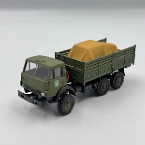 KAMAZ ATO, tablero alto, RAL 6003 escala 1/87 (HO) - Imagen 1 de 6