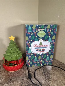 Scentsy Tannenbaum Express Limited Edition Christmas Wax Warmer Musical with Box - Picture 1 of 24