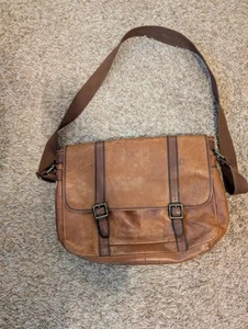 Fossil Mens Leather Briefcase Messenger Bag Brown Laptop Shoulder Strap - Picture 1 of 6
