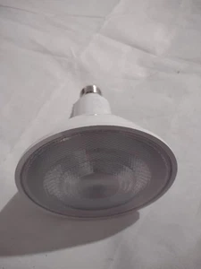 Cree Lighting 2200-6500k 14w 1200lumens Light Bulb Suitable For Web Condition - Picture 1 of 4