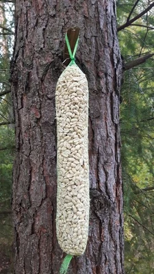  2 St. a. 1kg, balancierte Erdnüsse und 2 St. 1kg a. Sonnenblumenkerne geschälte - Bild 1 von 2